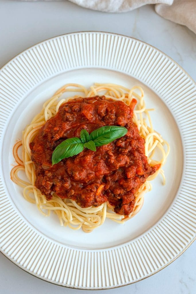 easy weeknight bolognese sauce