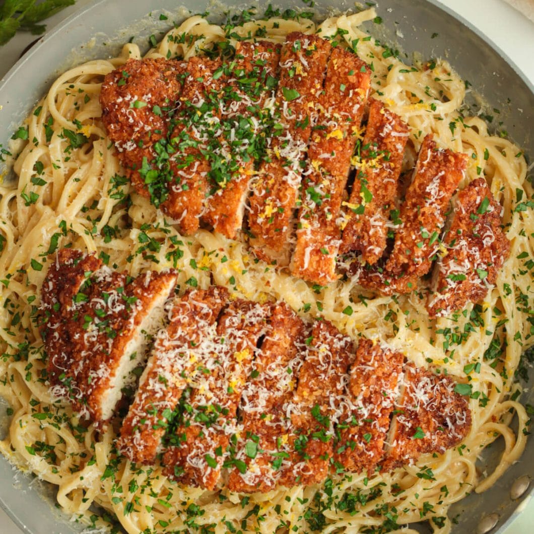 Roasted Garlic Lemon Pasta with Crispy Chicken