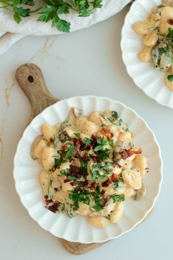 creamy bacon mushroom gnocchi