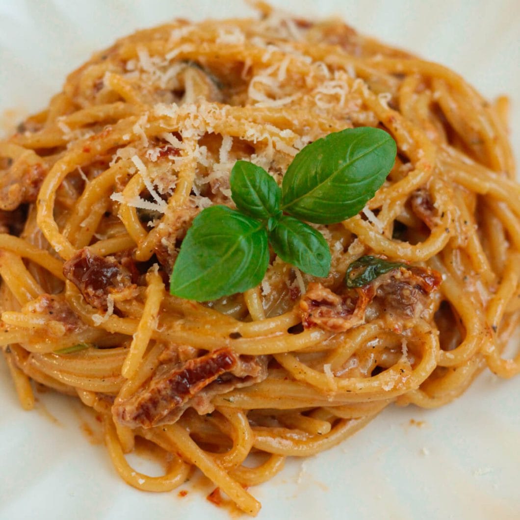 Creamy Sun-Dried Tomato Pasta