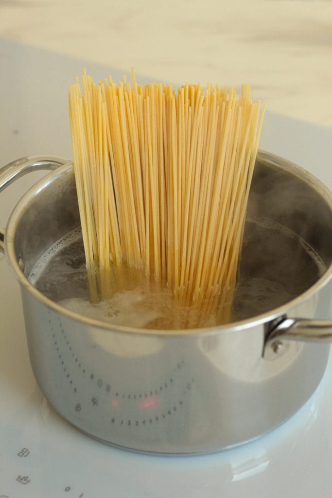 spaghetti pasta in a pot