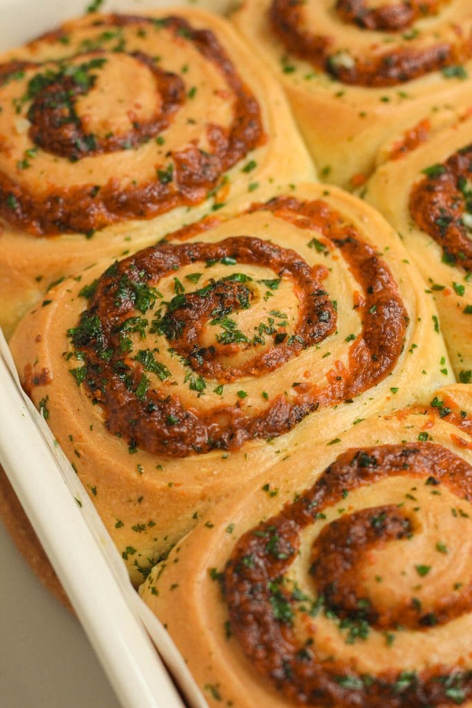 close up of cheesy garlic rolls